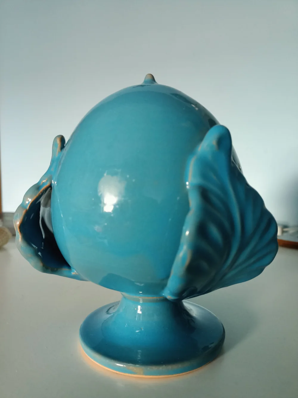 Pumo di Puglia en céramique vernissée de Grottaglie, porte-bonheur traditionnel en forme de bouton de fleur, Pouilles