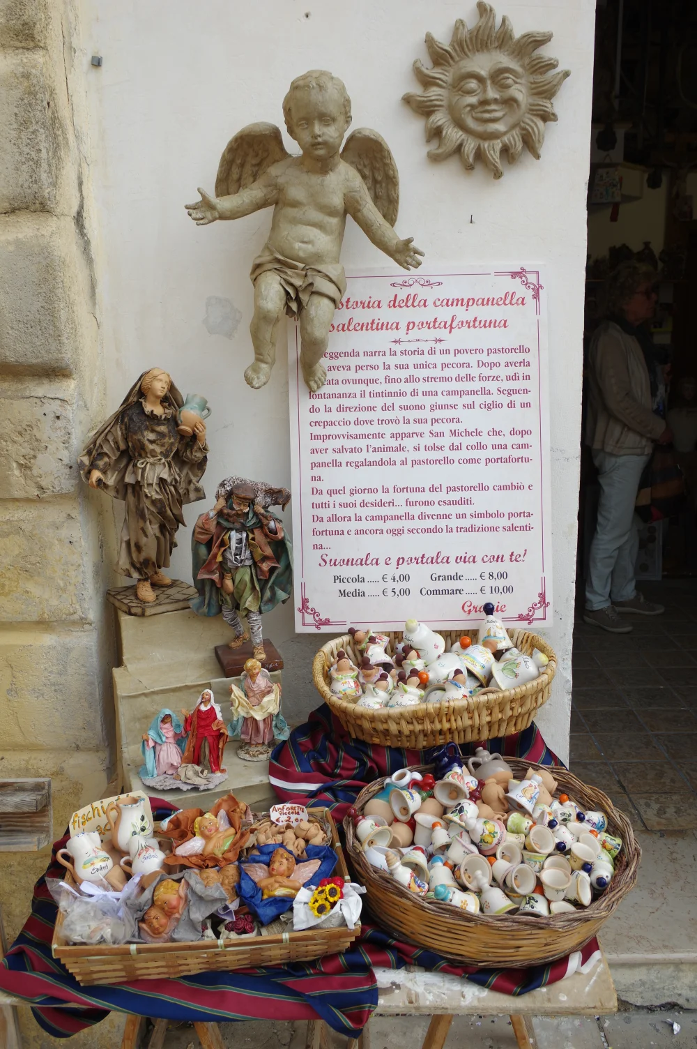 Statue baroque en Cartapesta, artisanat traditionnel de Lecce en papier mâché peint, Pouilles