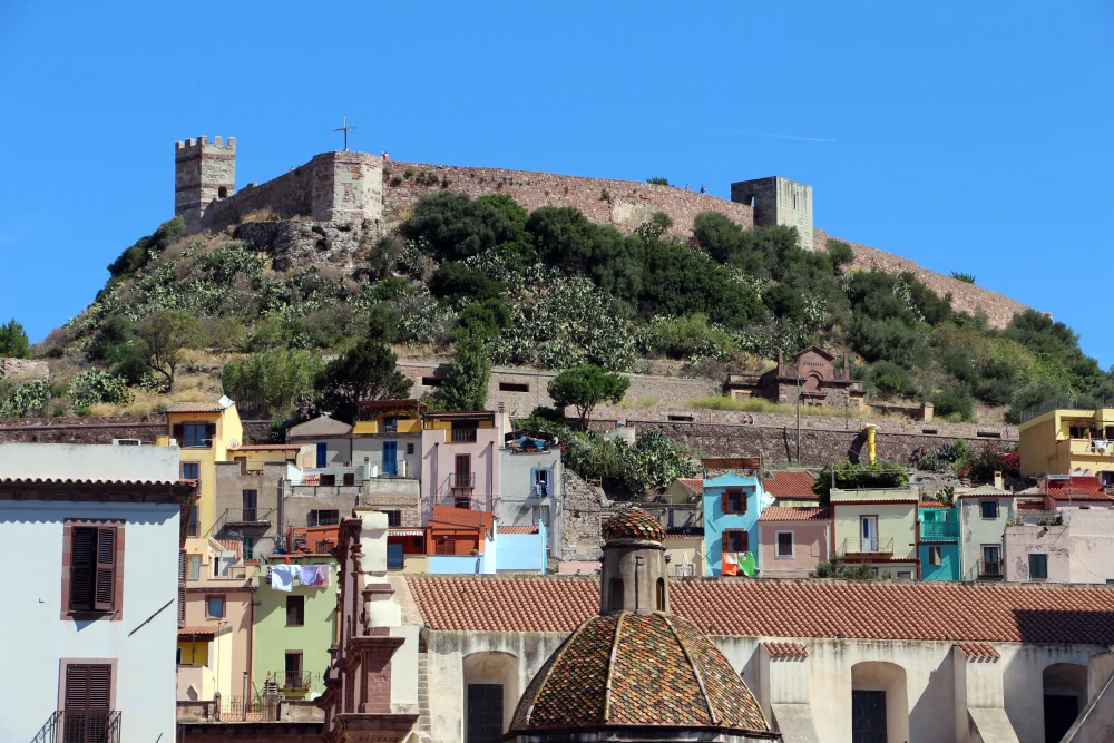 Vue sur Bosa et la vallée du Temo depuis le Castello Malaspina, Sardaigne