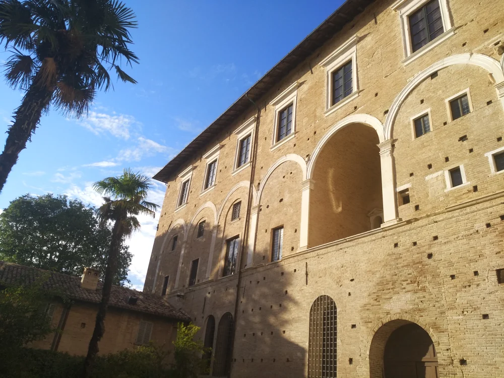 Salle de peinture de la Galleria Nazionale delle Marche dans le Palazzo Ducale d'Urbino