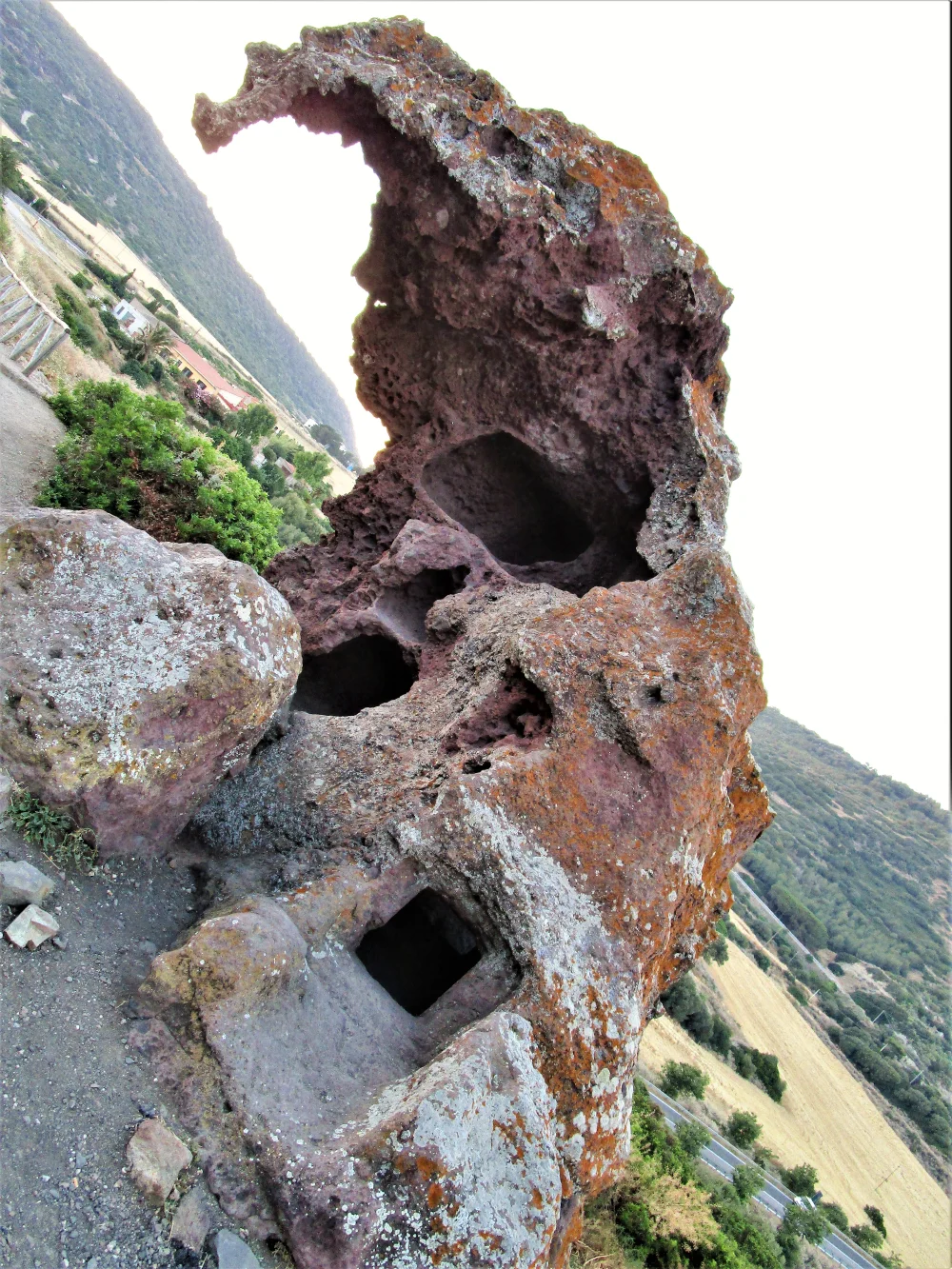 Roccia dell'Elefante, bloc de trachyte volcanique en forme d'éléphant près de Castelsardo, Sardaigne