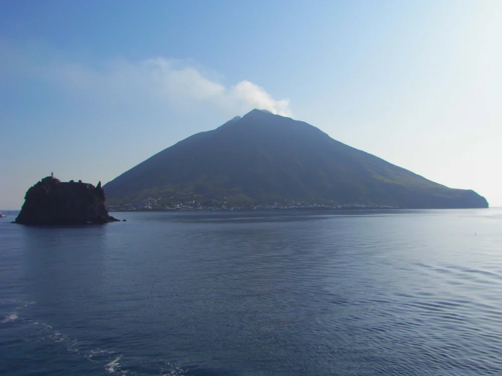 La formule CST : concentrer la sortie sur Stromboli