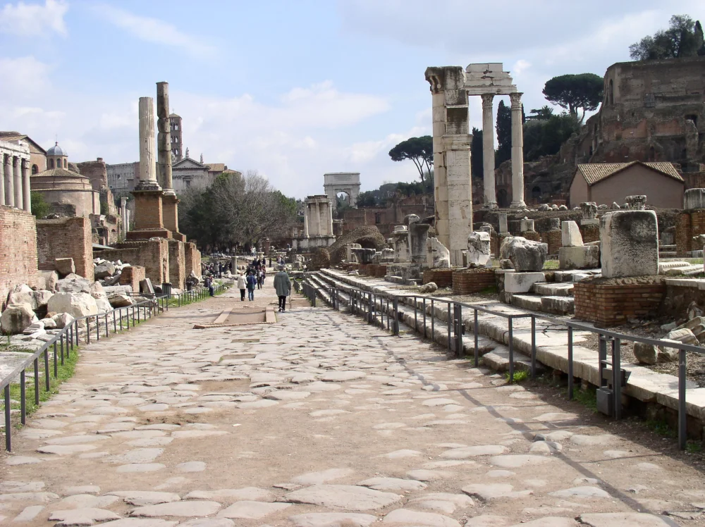La Via Sacra et le cœur du Forum