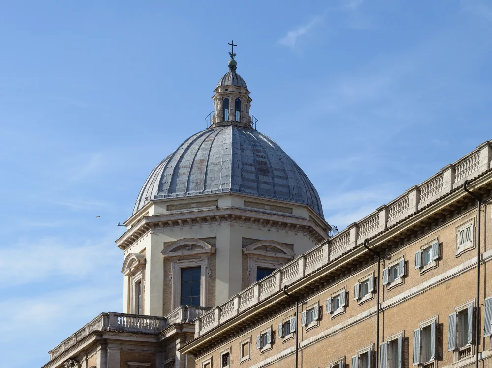 Coupole dorée à caissons de la basilique Sainte-Marie-Majeure, Rome