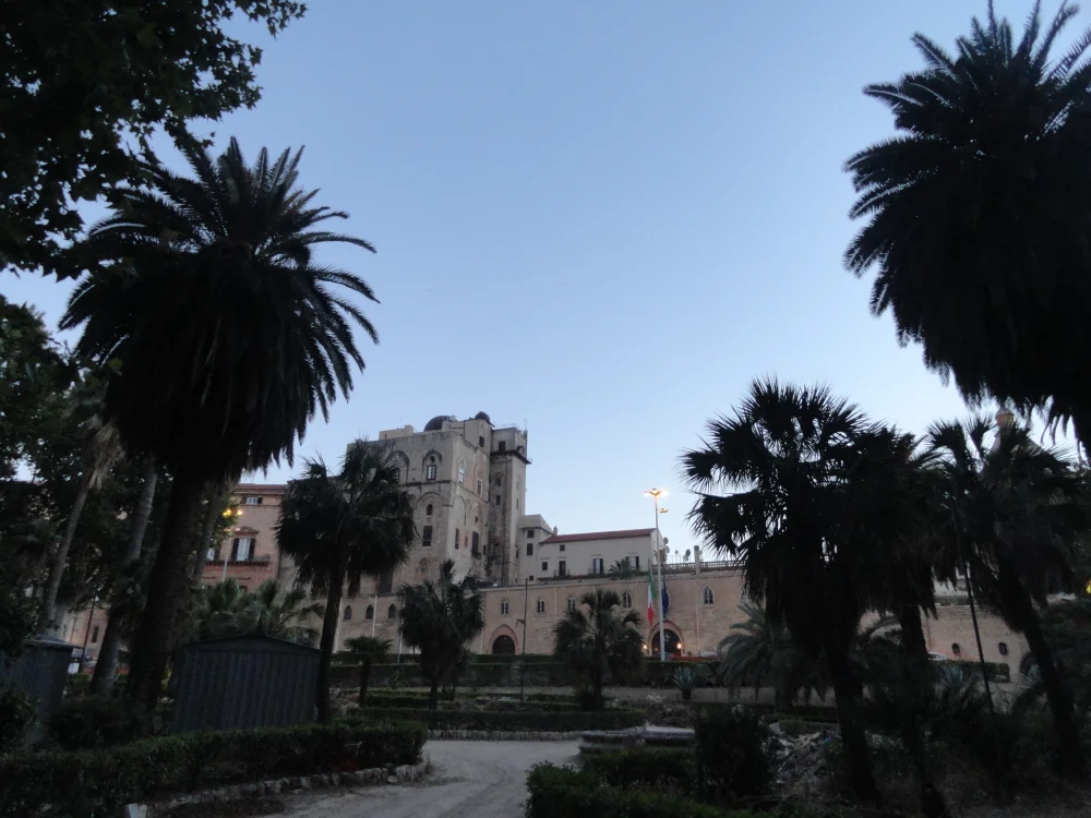 3. Les jardins et la zone archéologique