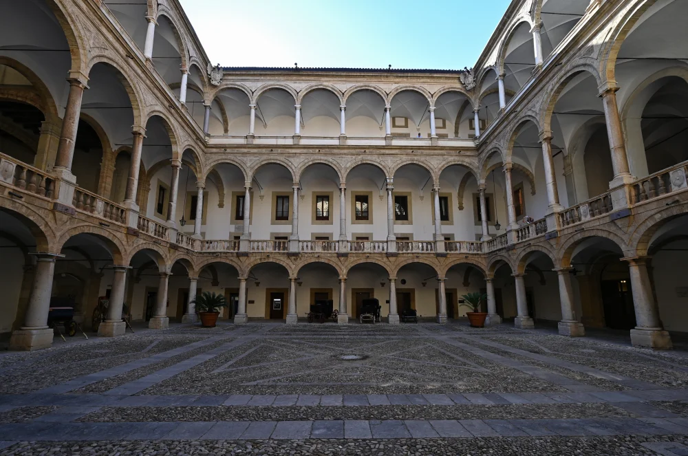 2. Les appartements royaux