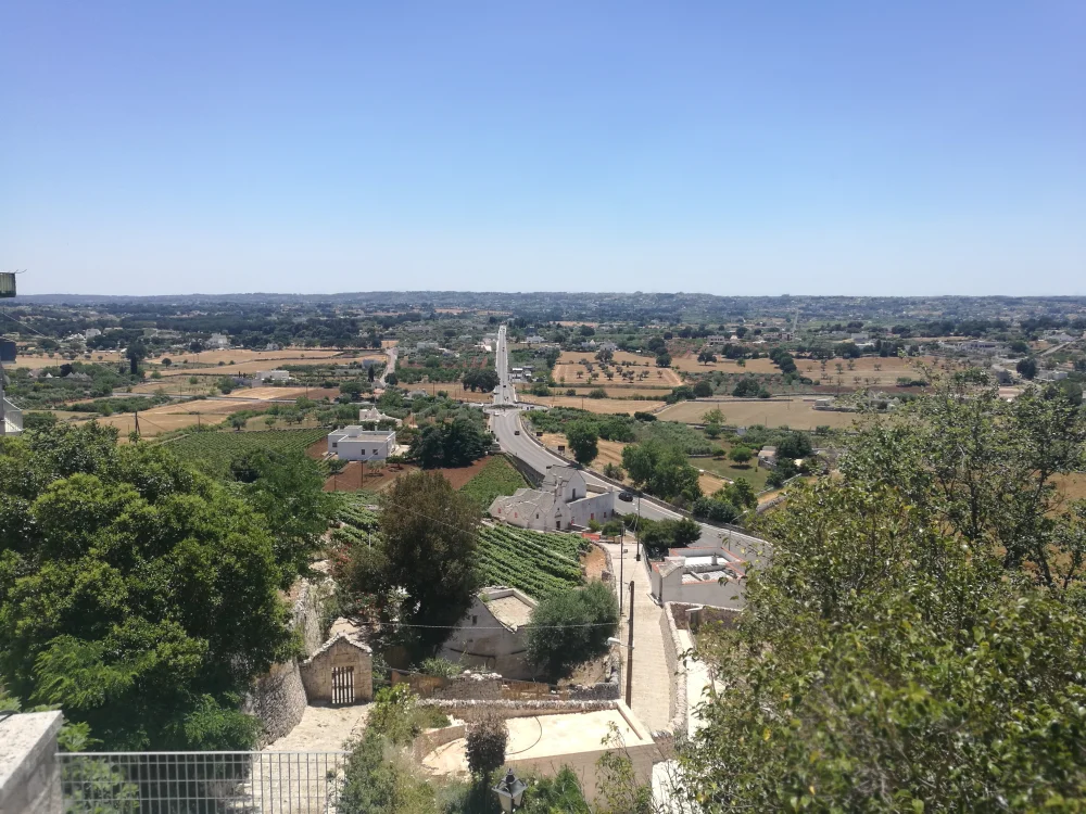 Vue sur la Vallée d’Itria depuis le belvédère de Locorotondo